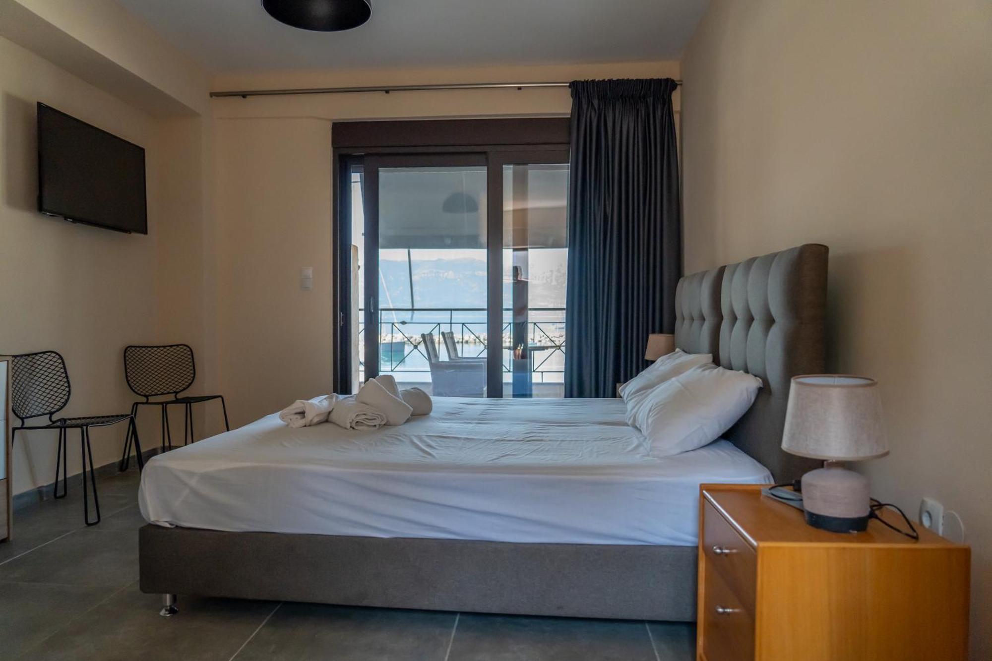 Prego Living Apartments Vathi  外观 照片