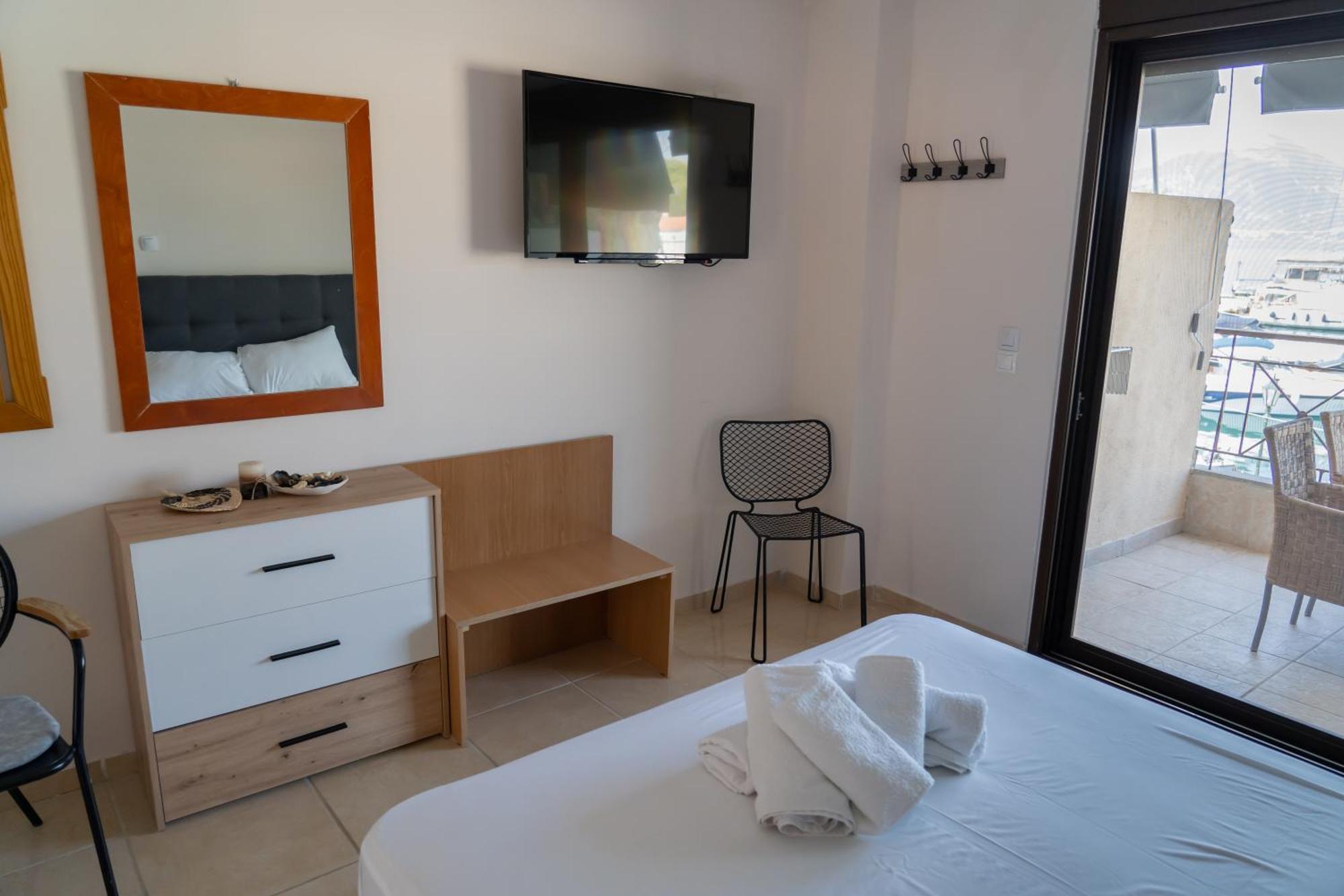 Prego Living Apartments Vathi  外观 照片
