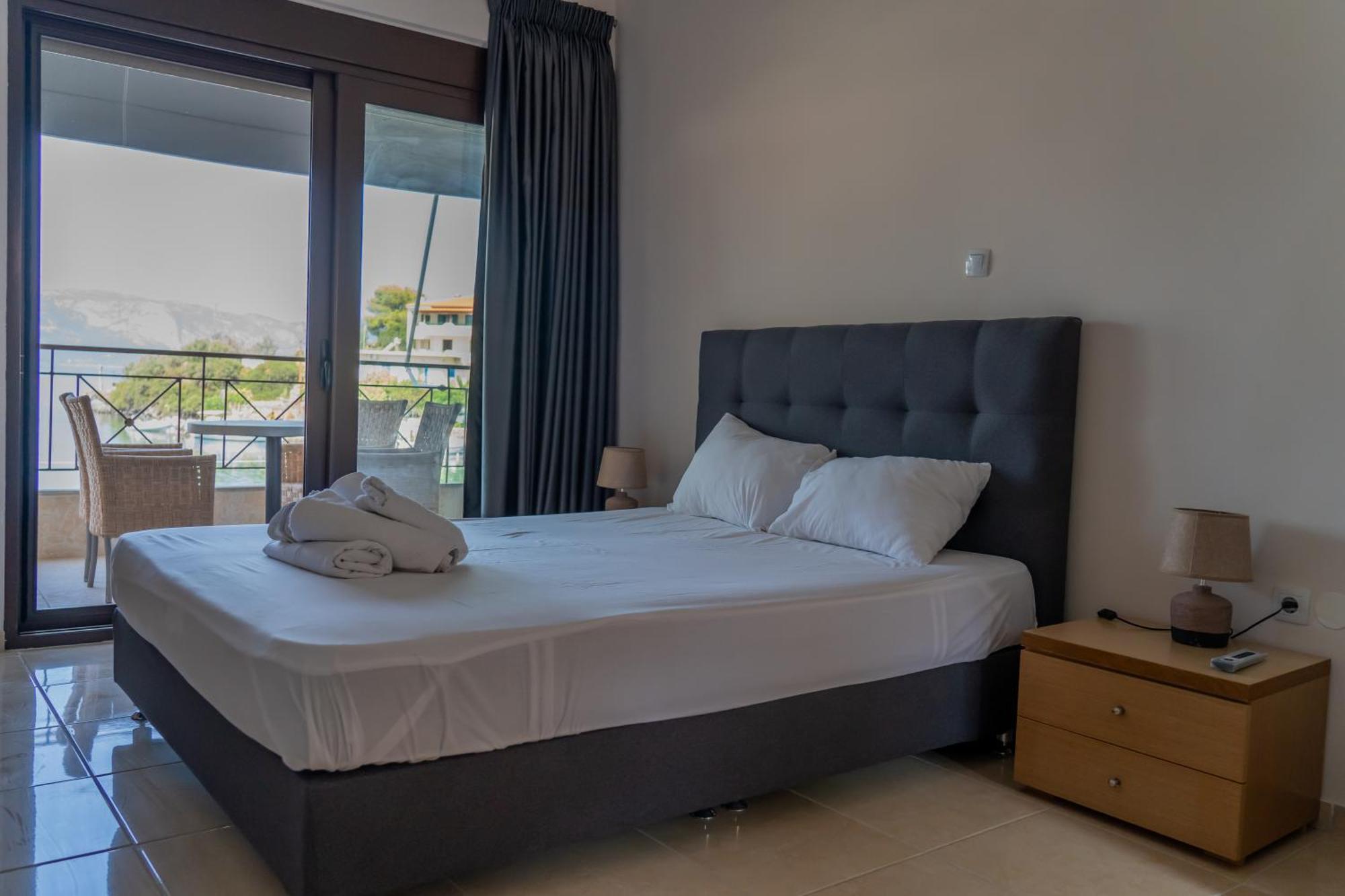 Prego Living Apartments Vathi  外观 照片